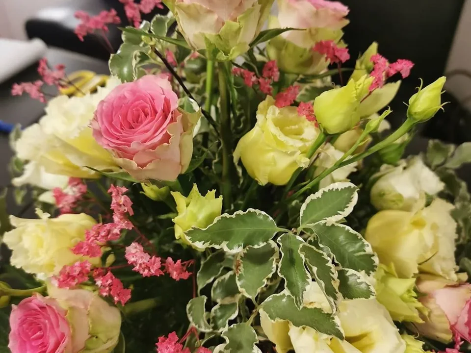 Pink and ivory seasonal bouquet